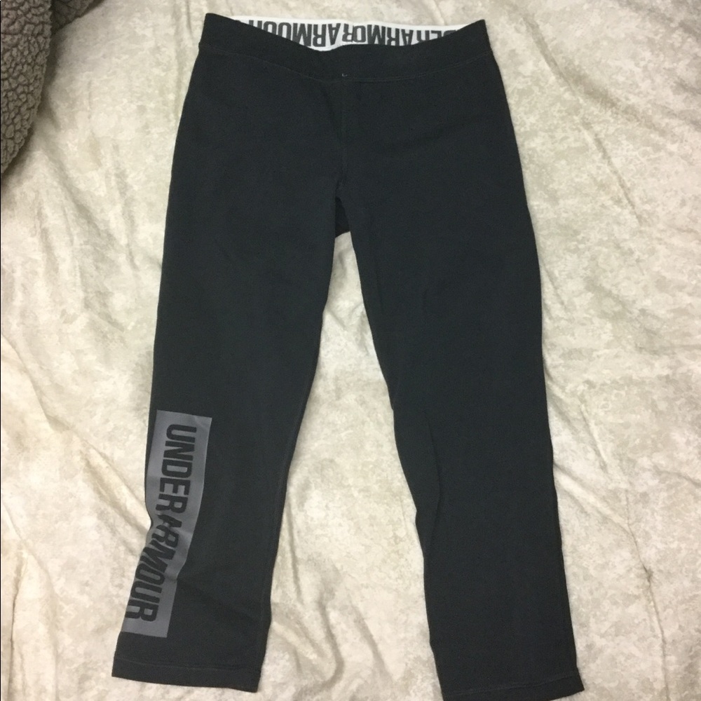 Under armour cropped legging
